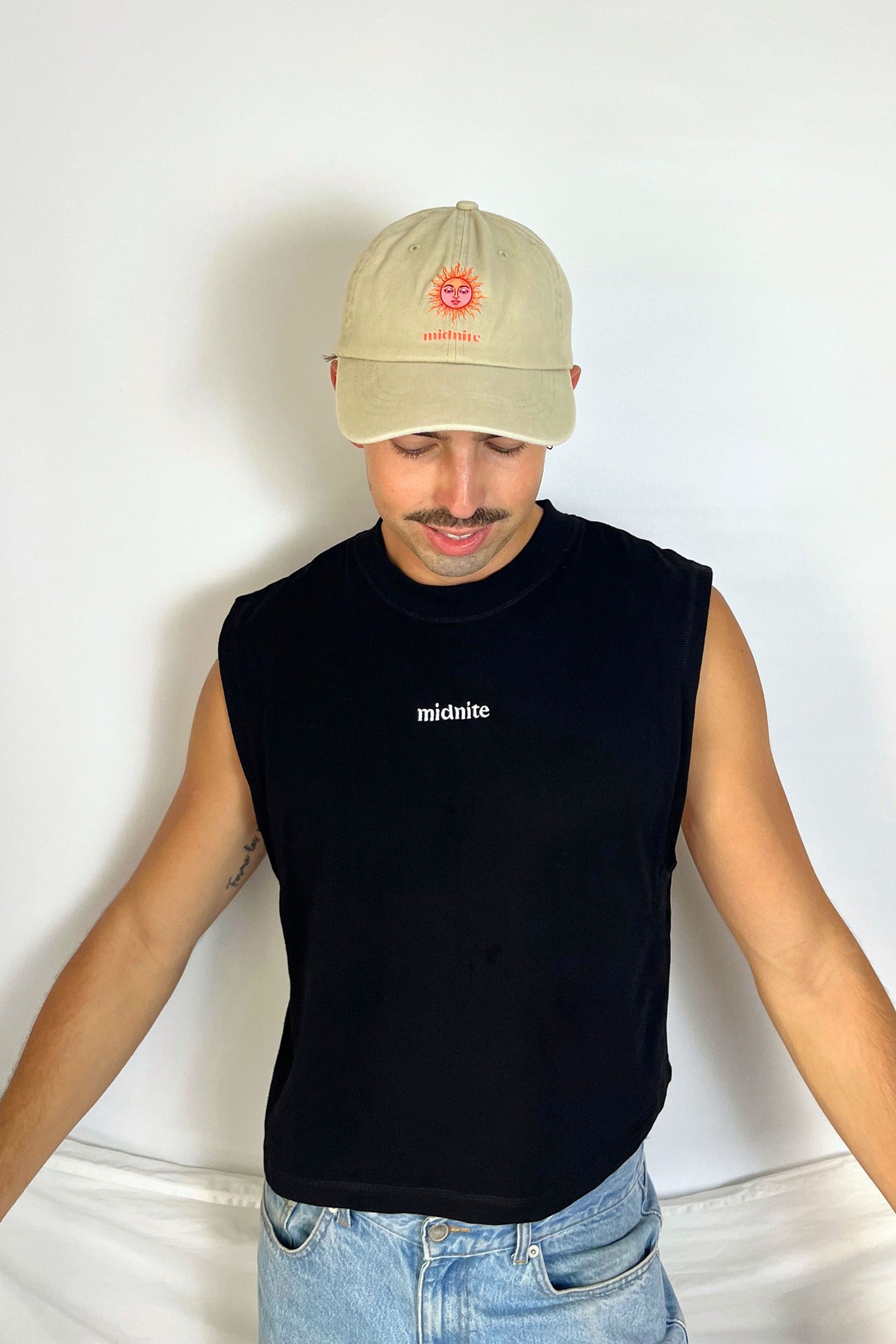 Casquette beige Midnite Sun
