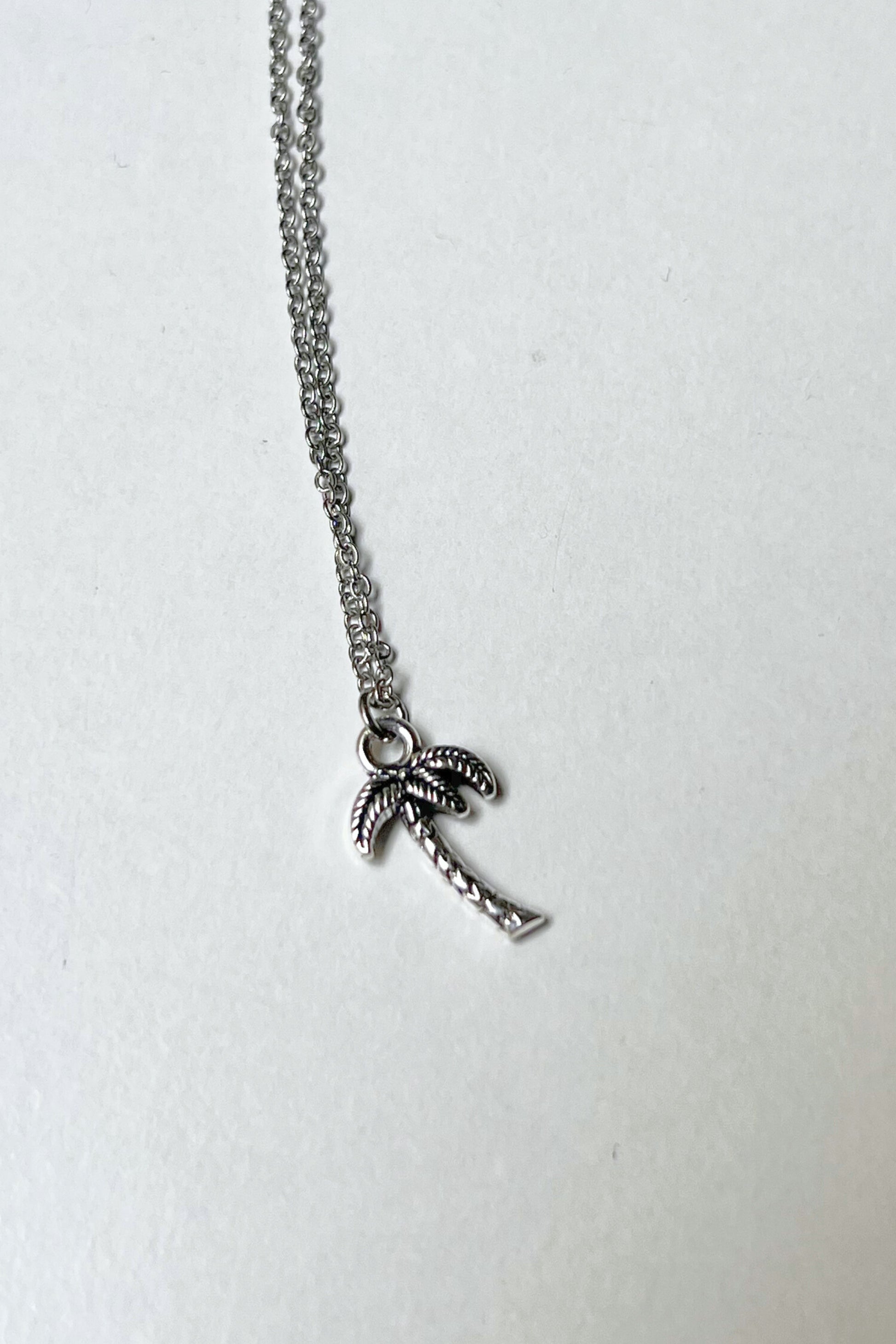 collier midnite argent acier inoxydable palm tree summer diamant homme femme chaine fine pendentif summer 2026 