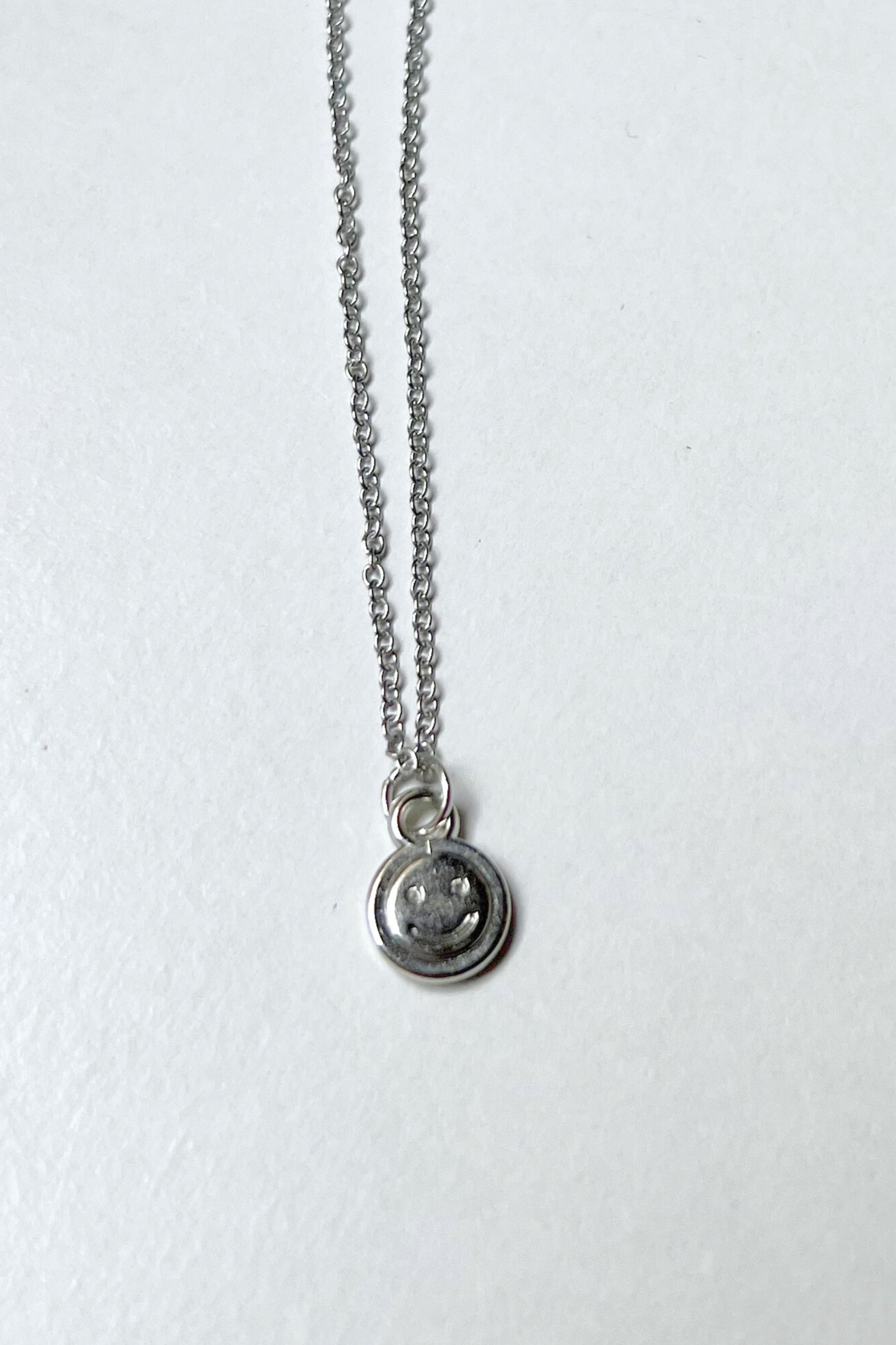 collier midnite argent acier inoxydable smiley summer diamant homme femme chaine fine pendentif summer festival