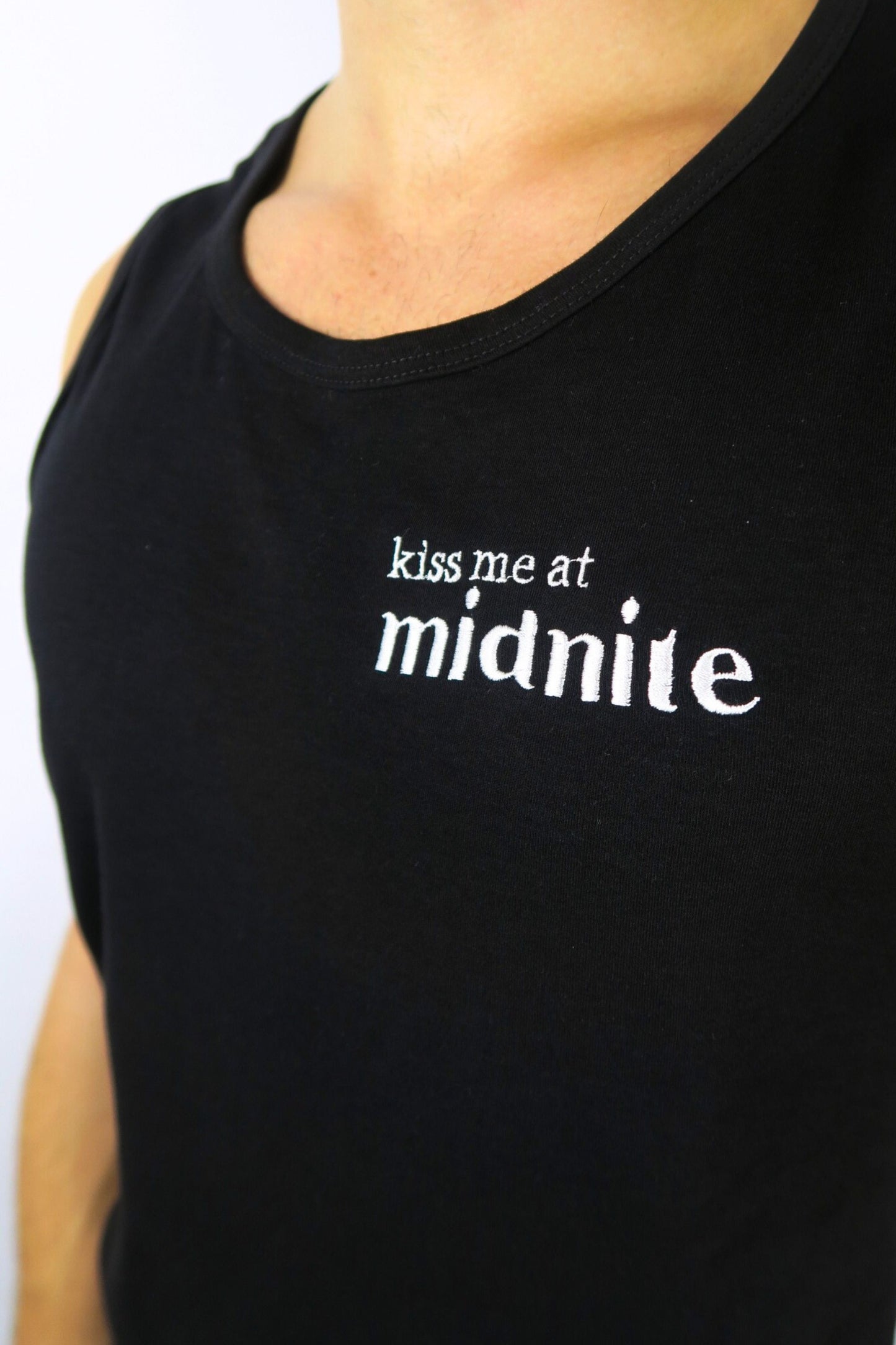 debardeur midnite noir broderie kiss me at midnite homme soiree