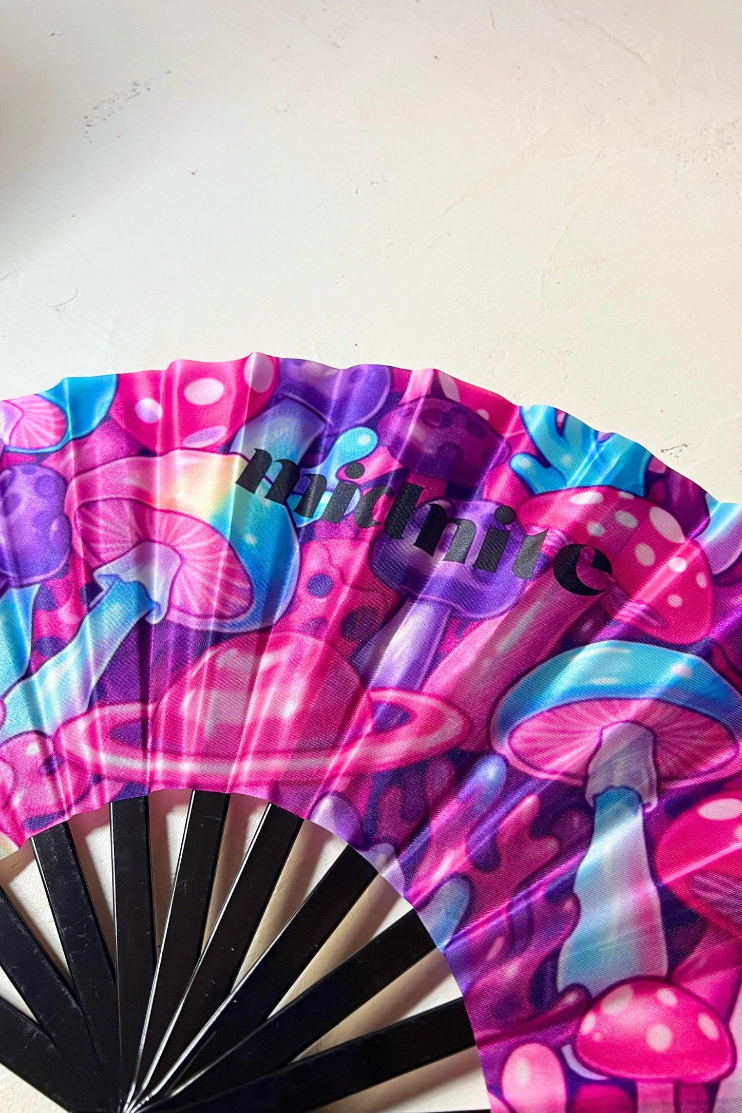 eventail fan midnite soiree noir mauve violet xxl style fete rave techno electro noir champignon muschroom bleu nuit