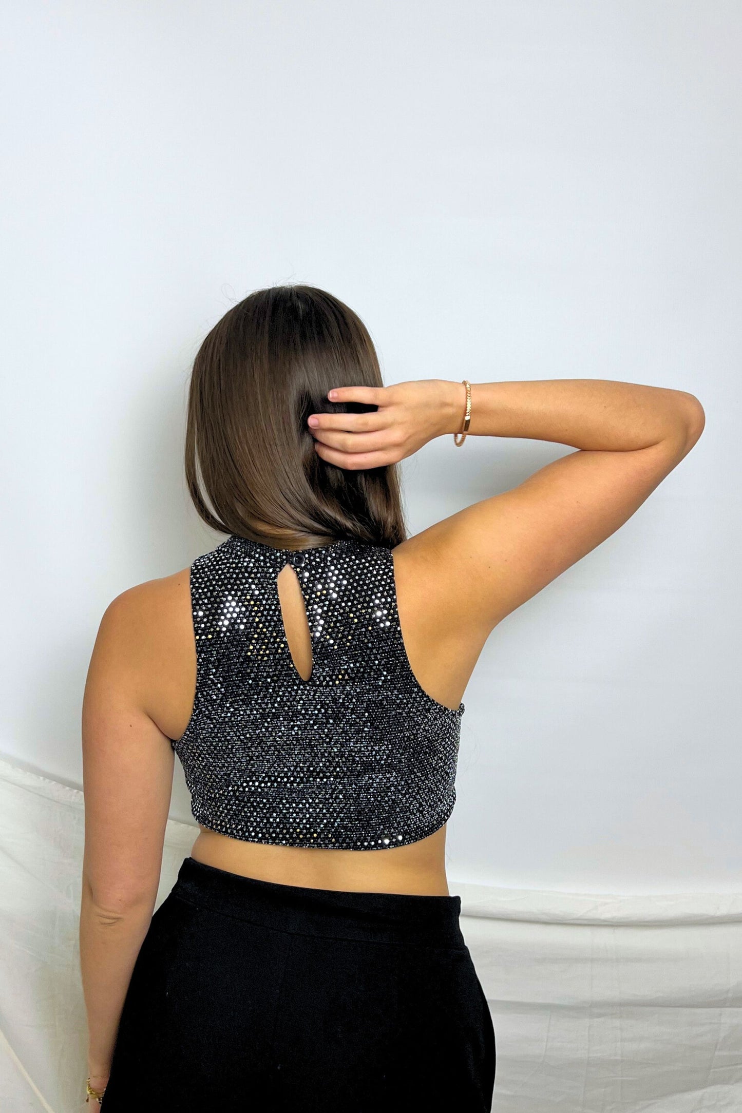 haut top midnite paillettes sequins argente silver femme festival techno disco made in france luxe summer soiree crop top dos ouvert nu