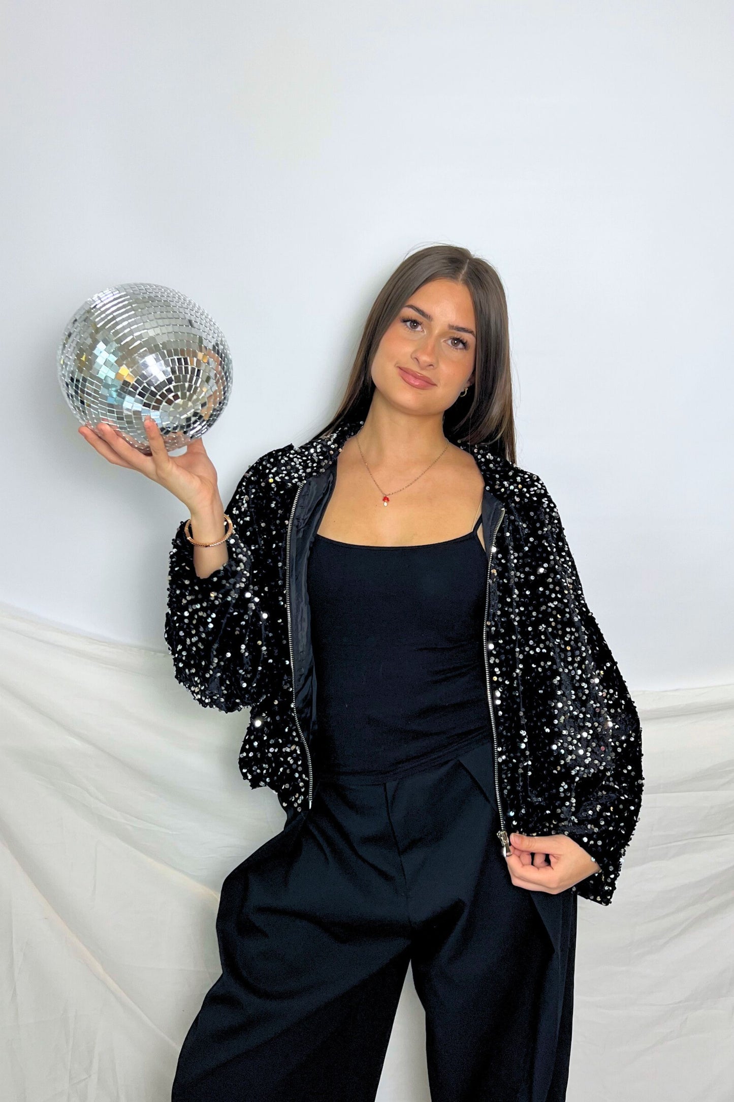 veste midnite sequins paillettes noir velours femme festival soiree techno disco argent velours bombers made in italie luxe sexy